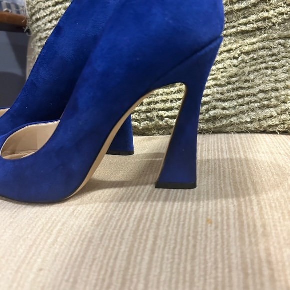 🤩 Nine West Women’s Trendz Pointy Toe Pumps. Only worn one time. Beautiful 🤩 - Picture 4 of 9